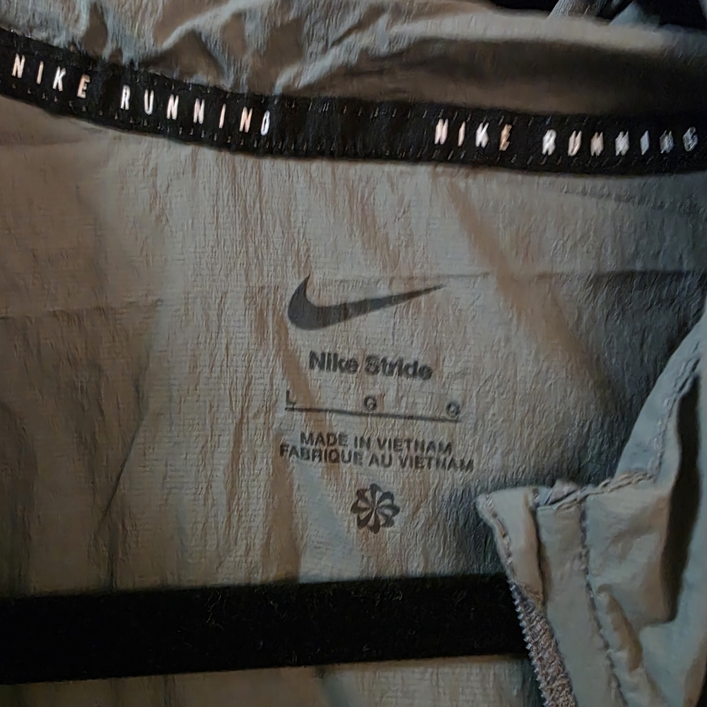 Nike Men's Hooded Windbreaker Jacket - Gray - Picture 4 of 7